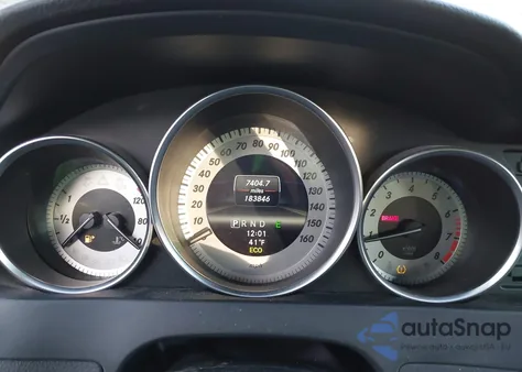 2013 Mercedes-Benz C 300 Sport 4Matic из США, поврежденный, VIN WDDGF8AB1DA835798